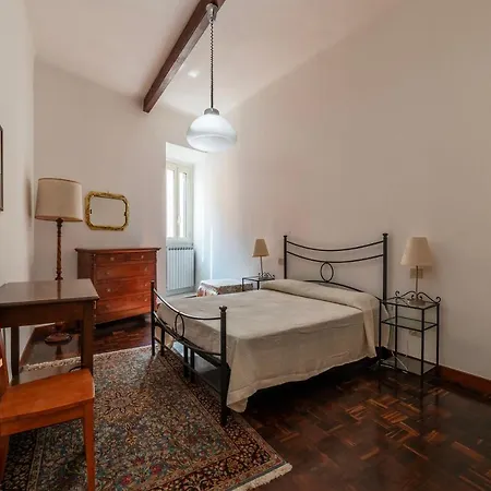 Piazza Santa Maria In Trastevere Lovely Flat * Rome