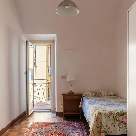 Apartment Piazza Santa Maria In Trastevere Lovely Flat