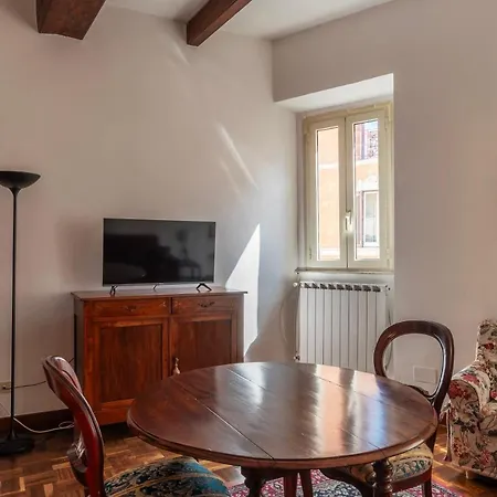 Piazza Santa Maria In Trastevere Lovely Flat Apartment Rome